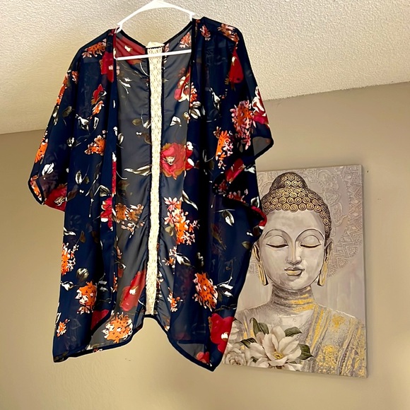 Flower kimono - Picture 5 of 5